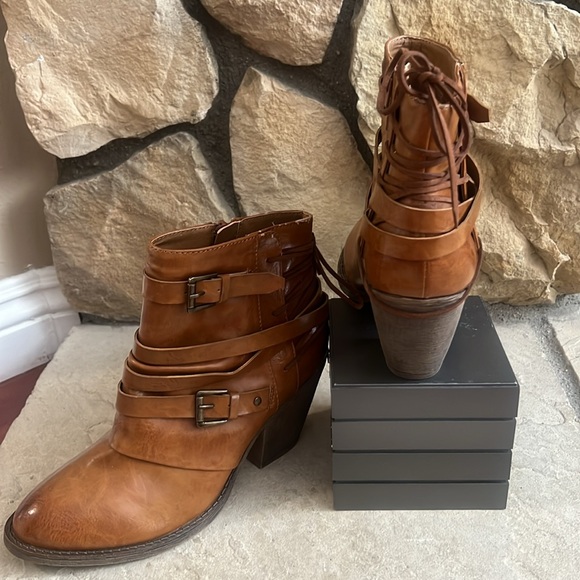 POP COWGIRL BOOTS - Picture 6 of 8